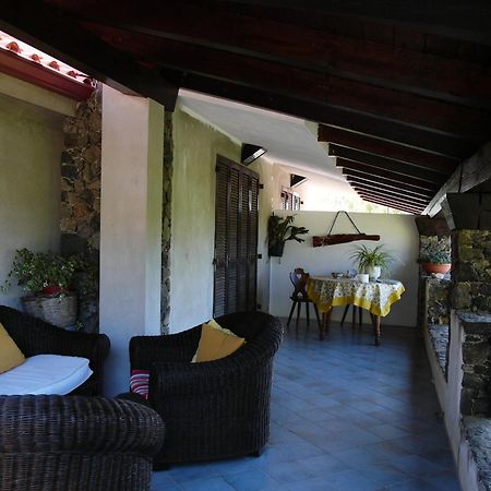 B&B Il Giardino Арбус Екстер'єр фото
